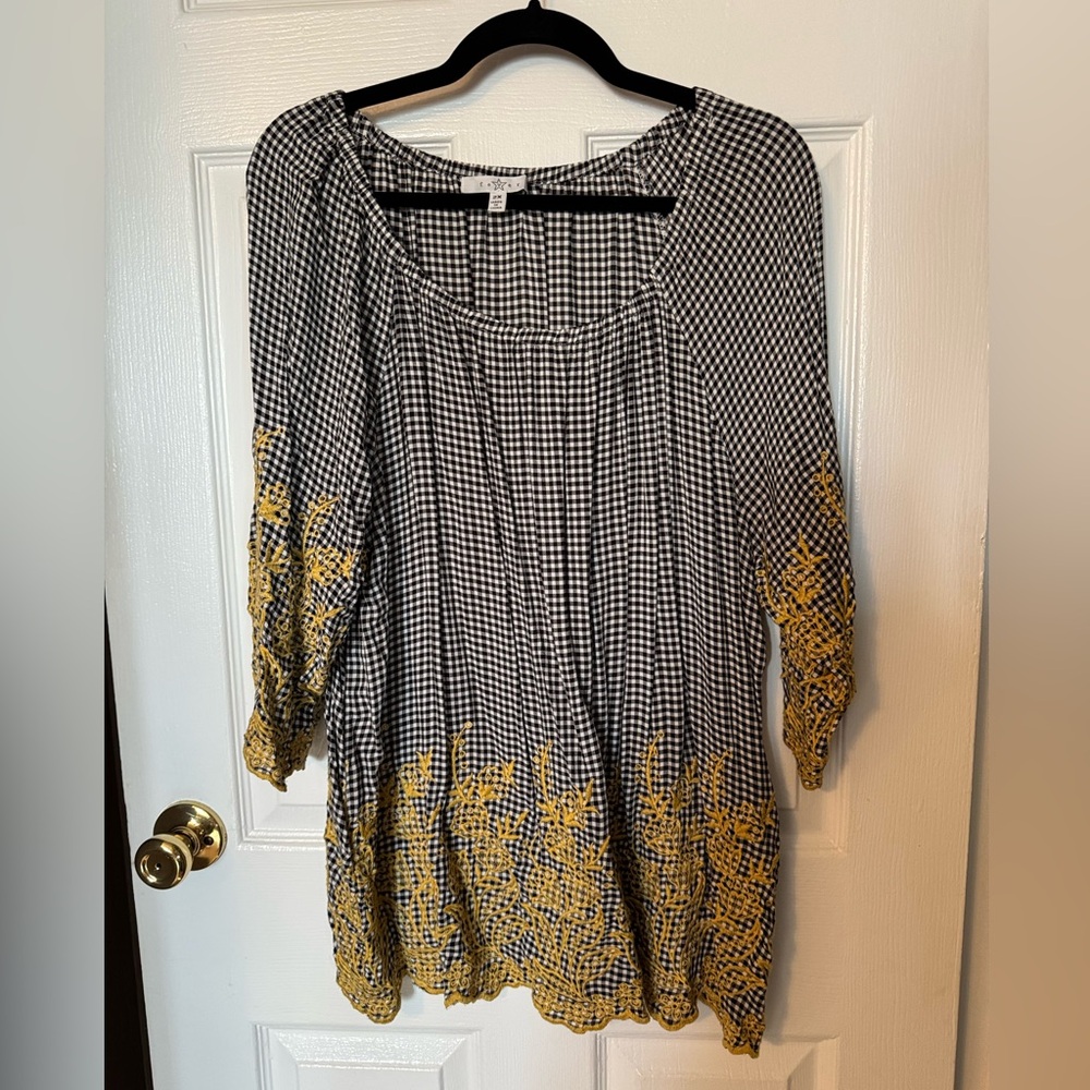 Gingham Blouse with floral yellow embroidery